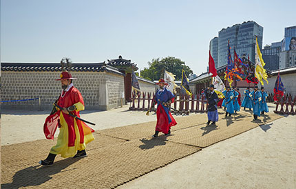 1. 당직수문군 입장(협생문)