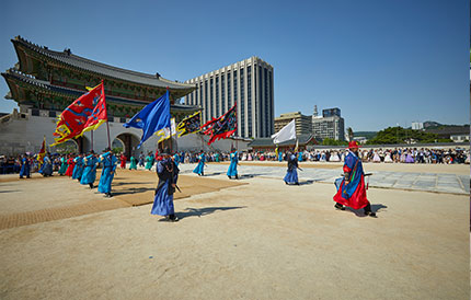 6. Taking over royal palace guards enter.