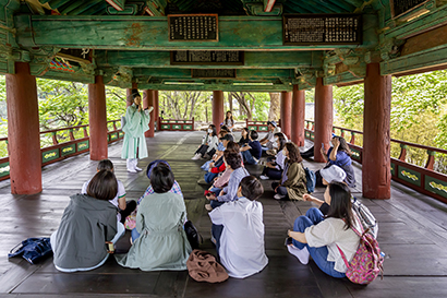 Korean Heritage Visit Courses’ Hub Programs